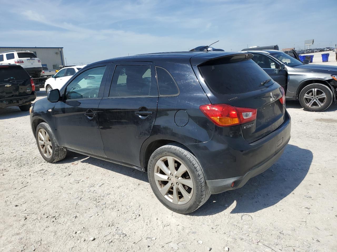 2013 Mitsubishi Outlander Sport Es vin: 4A4AP3AU0DE019071