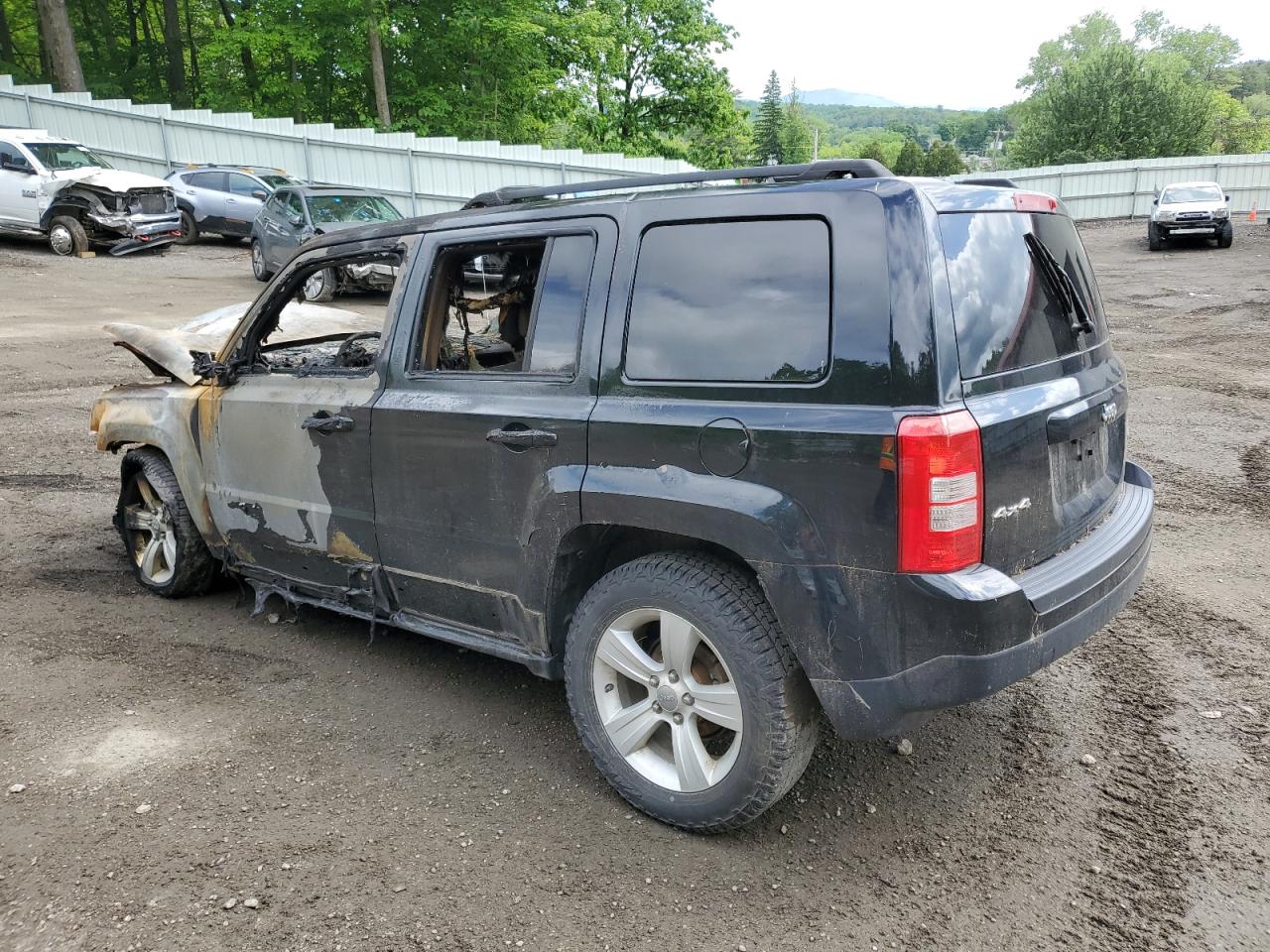 1C4NJRFB6ED760708 2014 Jeep Patriot Latitude