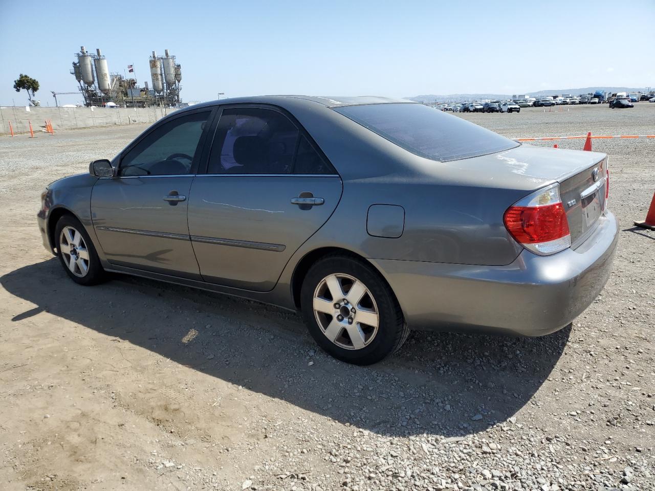 4T1BE32K95U619380 2005 Toyota Camry Le