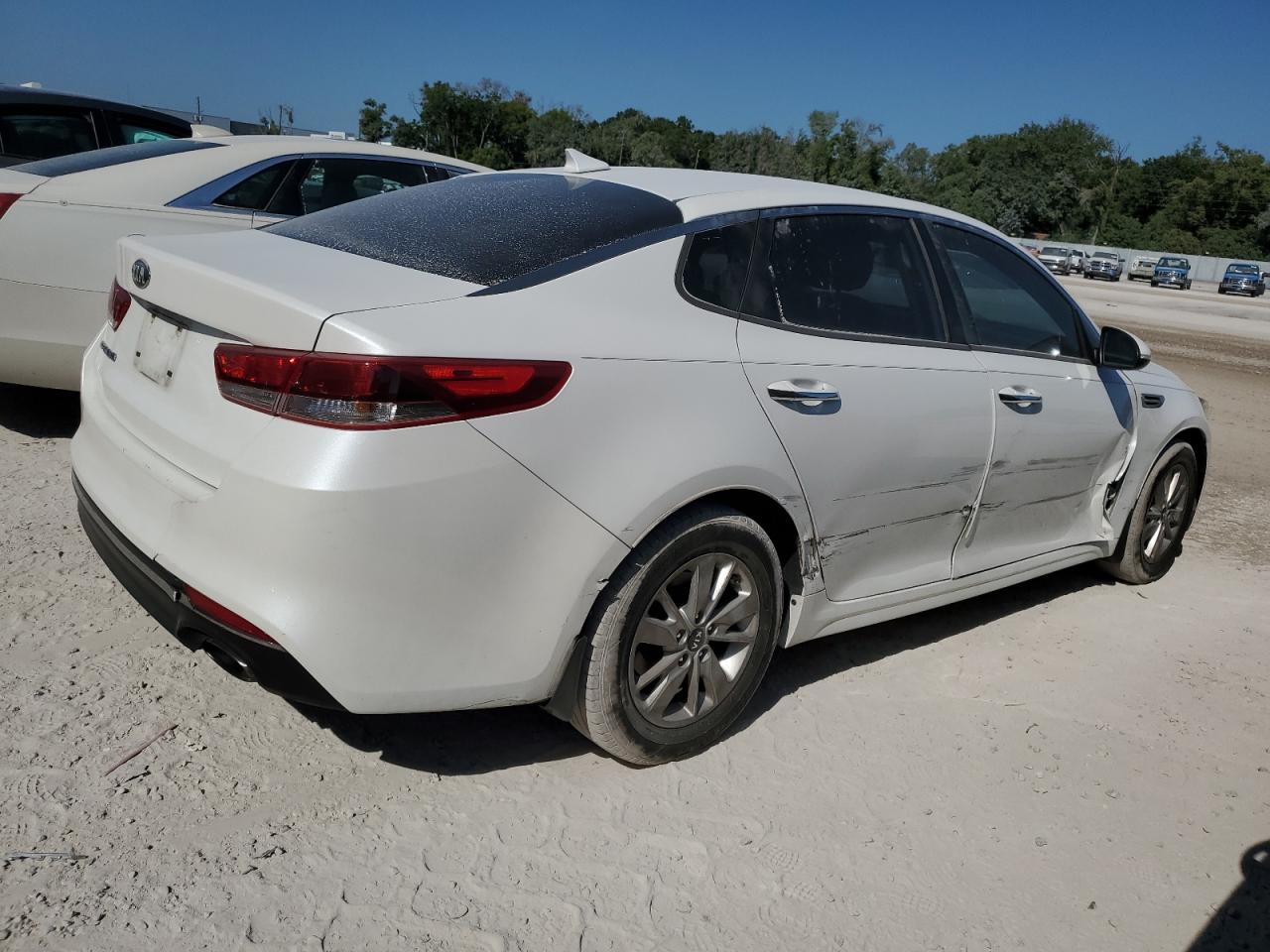 KNAGT4L33G5102163 2016 Kia Optima Lx