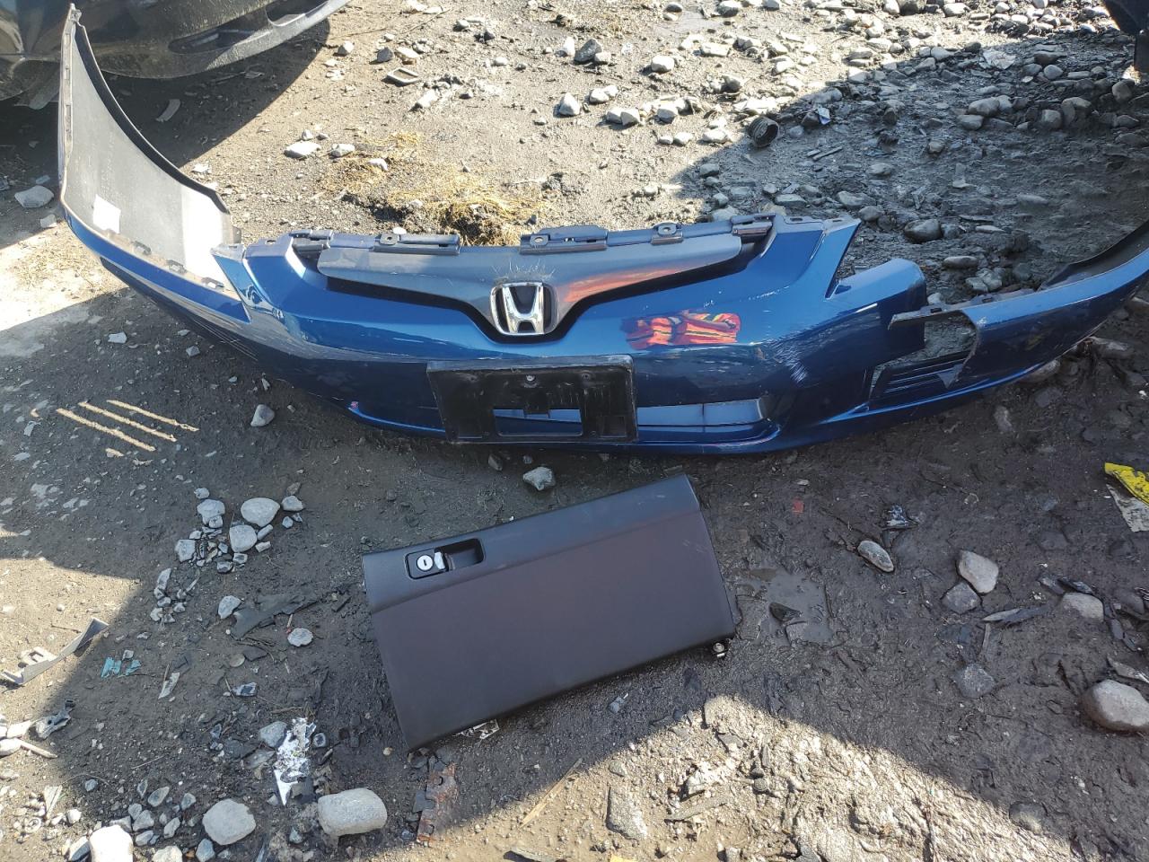 1HGCM72645A009038 2005 Honda Accord Ex