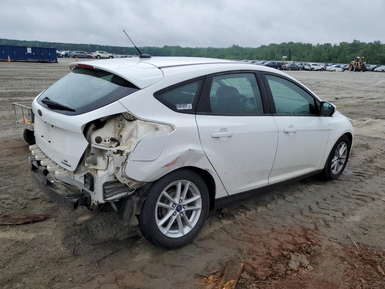 1FADP3K24FL207887 2015 Ford Focus Se