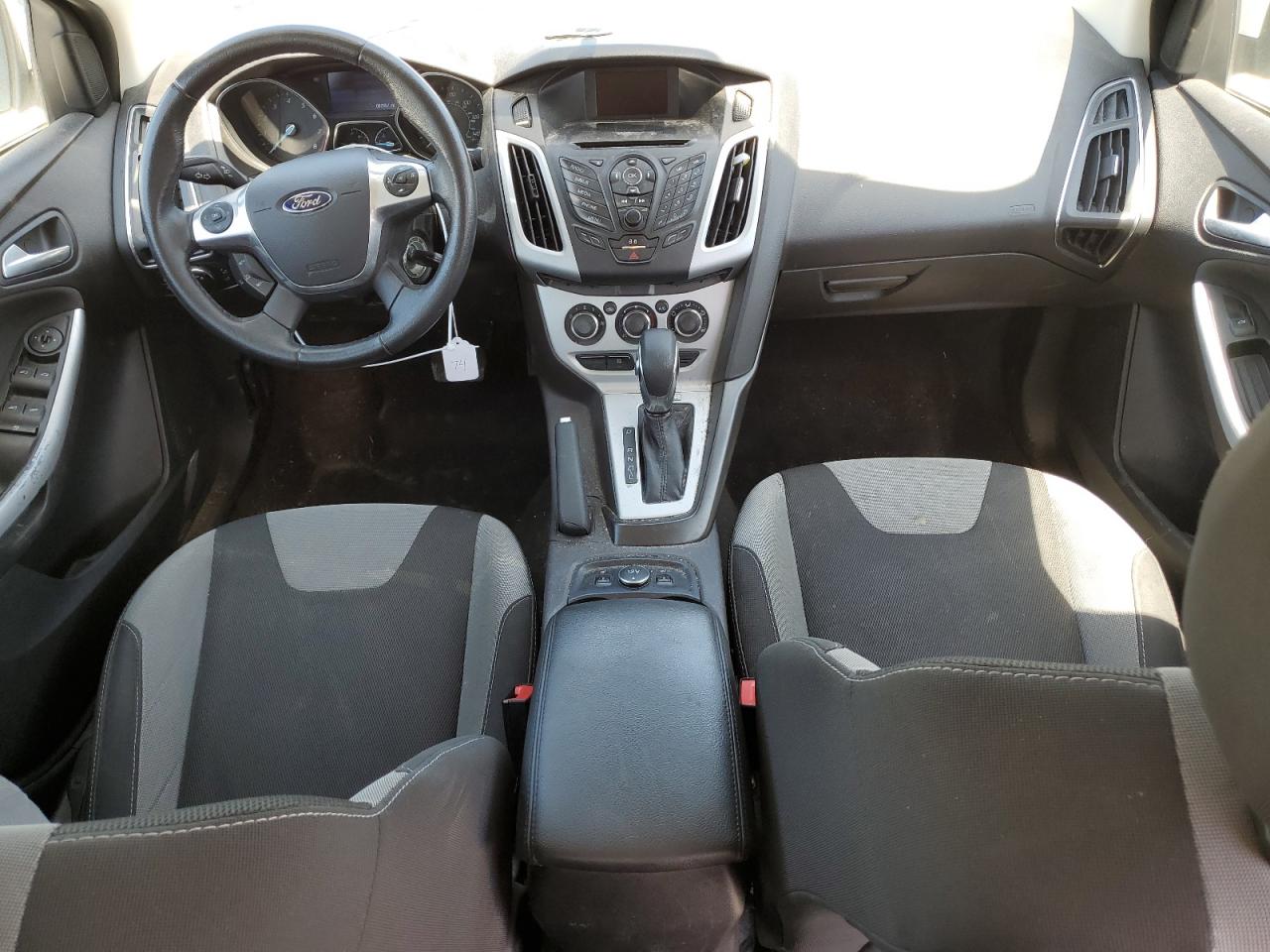 1FADP3F24EL181896 2014 Ford Focus Se