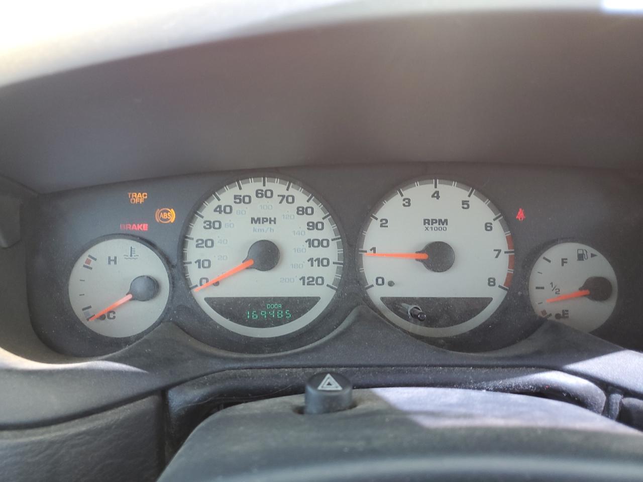 1B3ES46C21D213178 2001 Dodge Neon Se