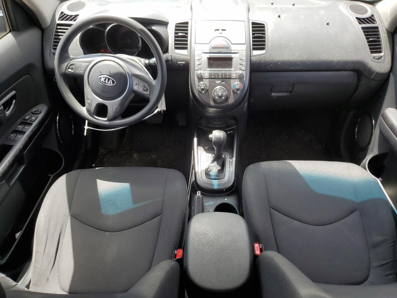 KNDJT2A29B7223784 2011 Kia Soul +