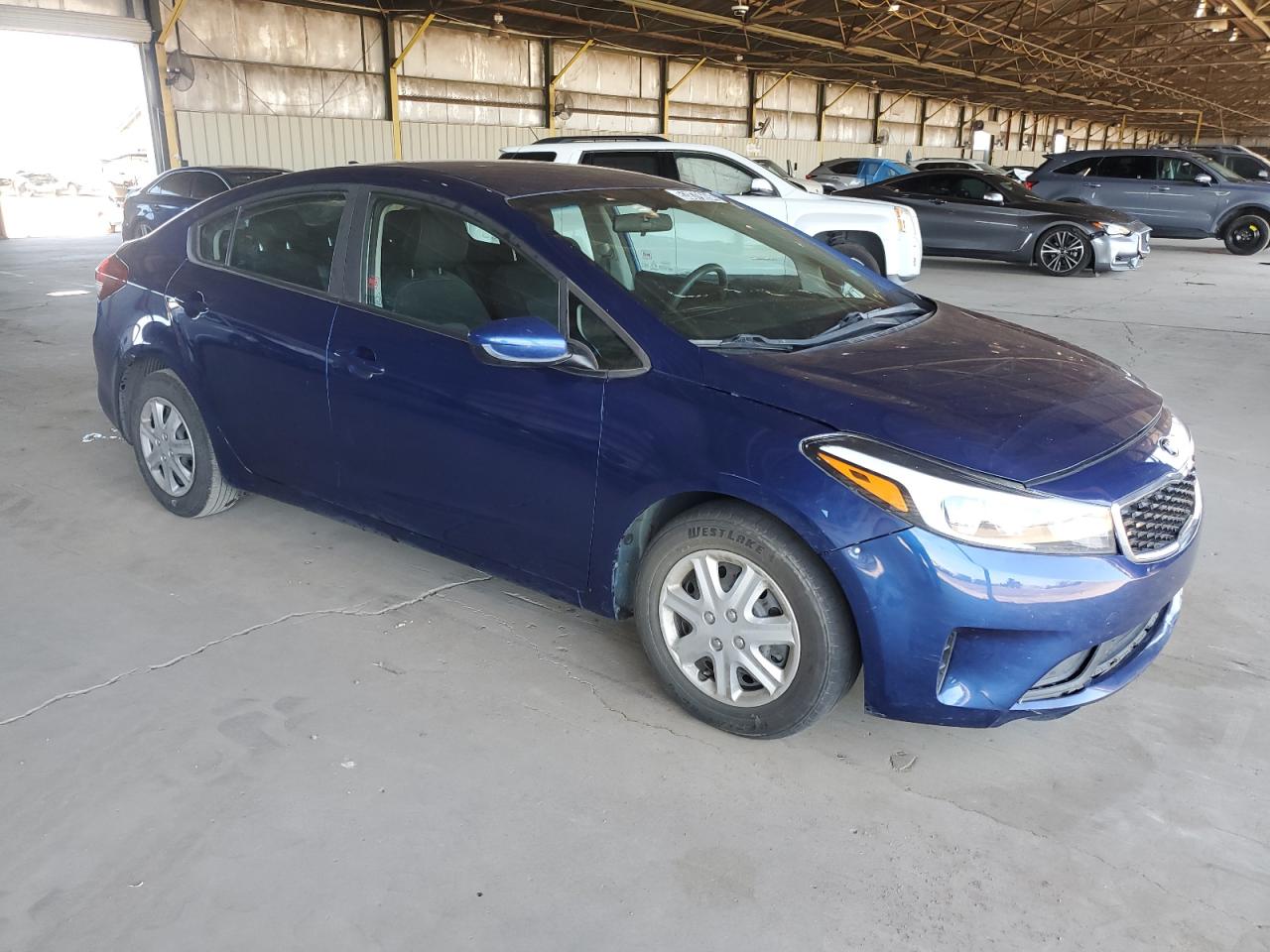 3KPFK4A70JE210596 2018 Kia Forte Lx