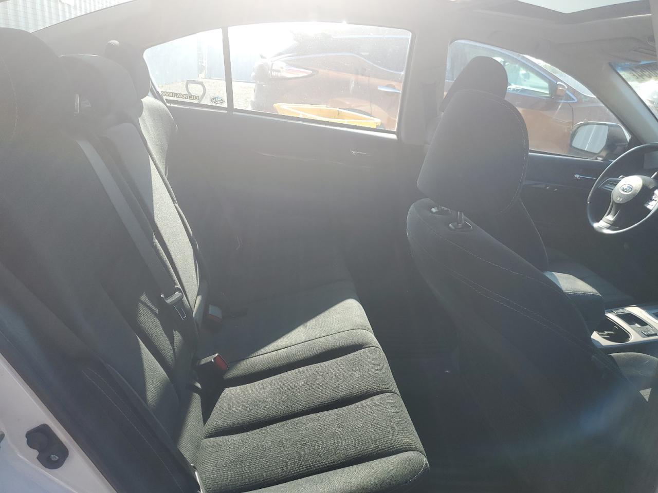 4S3BMCH67E3021196 2014 Subaru Legacy 2.5I Sport