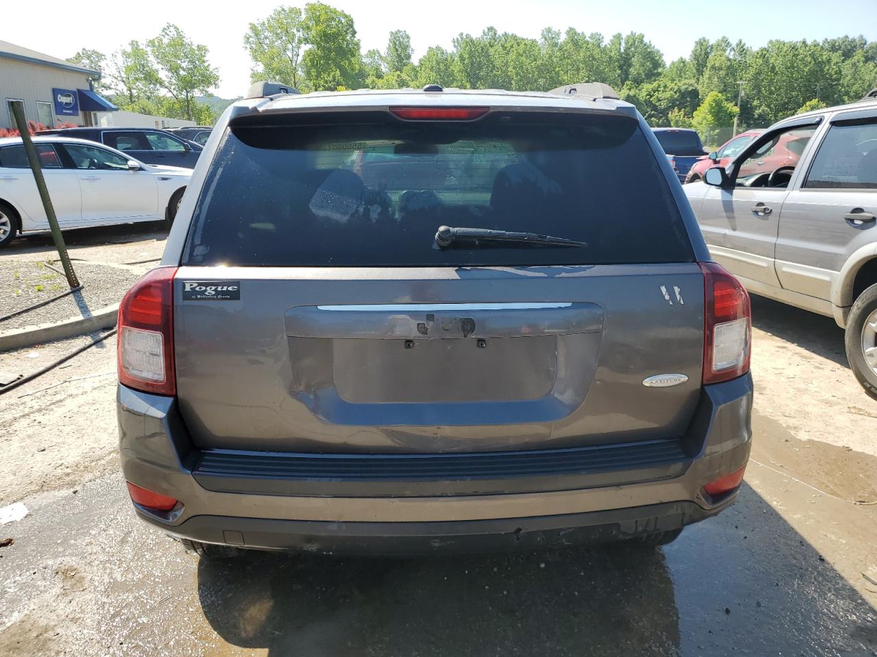 1C4NJCEB2GD656685 2016 Jeep Compass Latitude