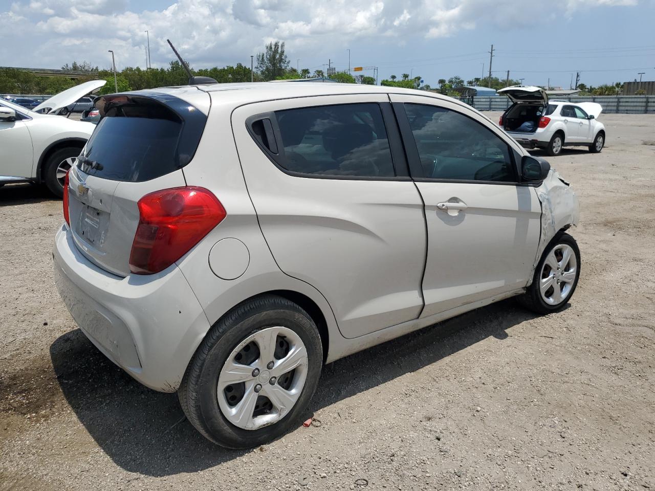 2020 Chevrolet Spark Ls vin: KL8CB6SA8LC466058