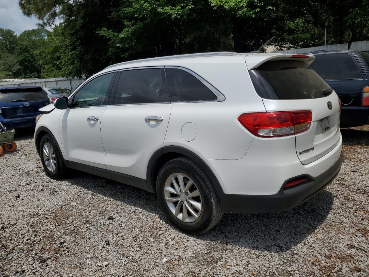 5XYPG4A53JG389630 2018 Kia Sorento Lx