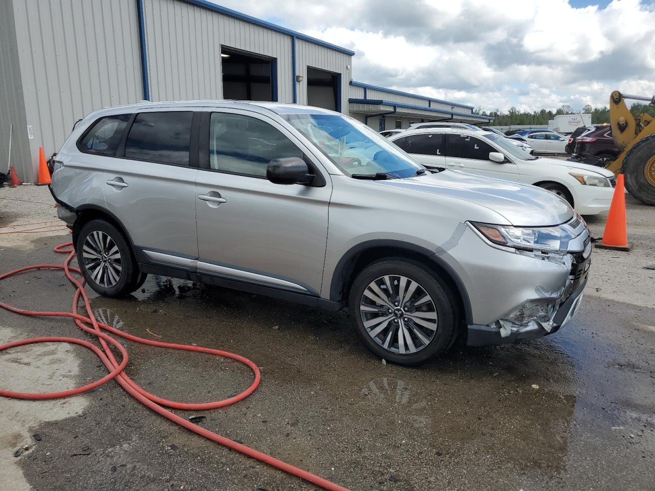 JA4AD2A36KZ037379 2019 Mitsubishi Outlander Es