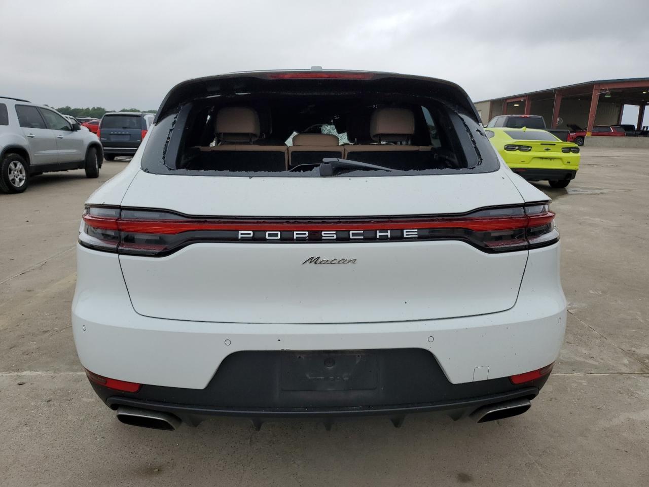 WP1AA2A56MLB14692 2021 Porsche Macan