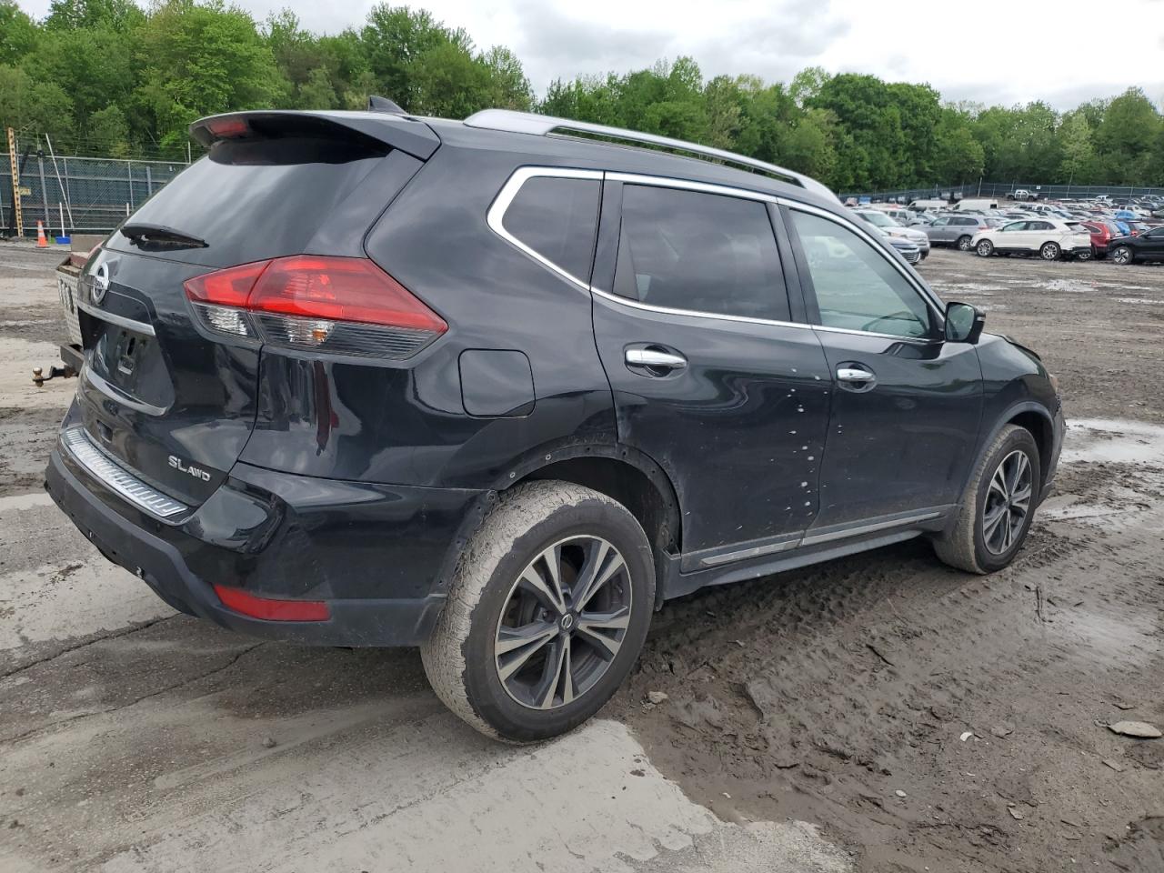 JN8AT2MV1JW307595 2018 Nissan Rogue S