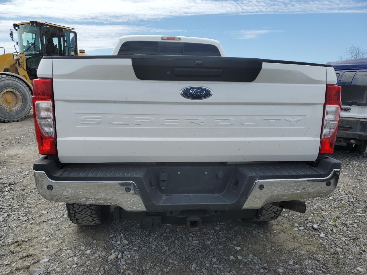 2014 Ford F250 Super Duty vin: 1FT7W2BT7EEB84248