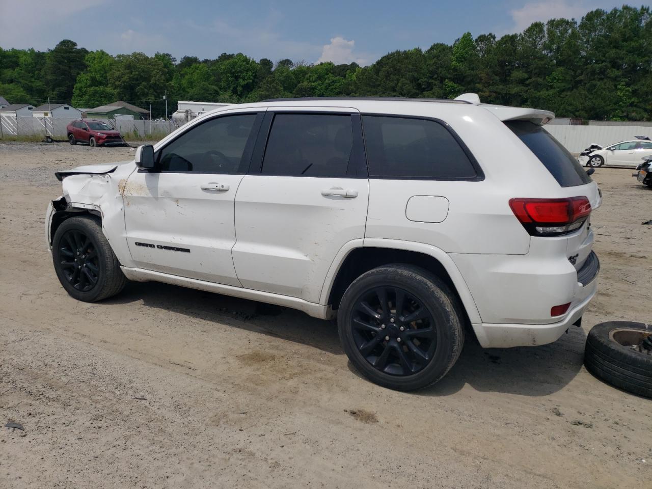 1C4RJFAG6JC170348 2018 Jeep Grand Cherokee Laredo