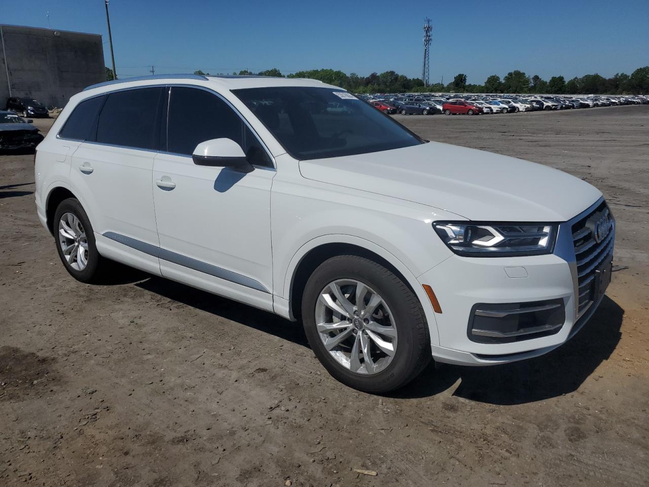 WA1AAAF79KD002508 2019 Audi Q7 Premium