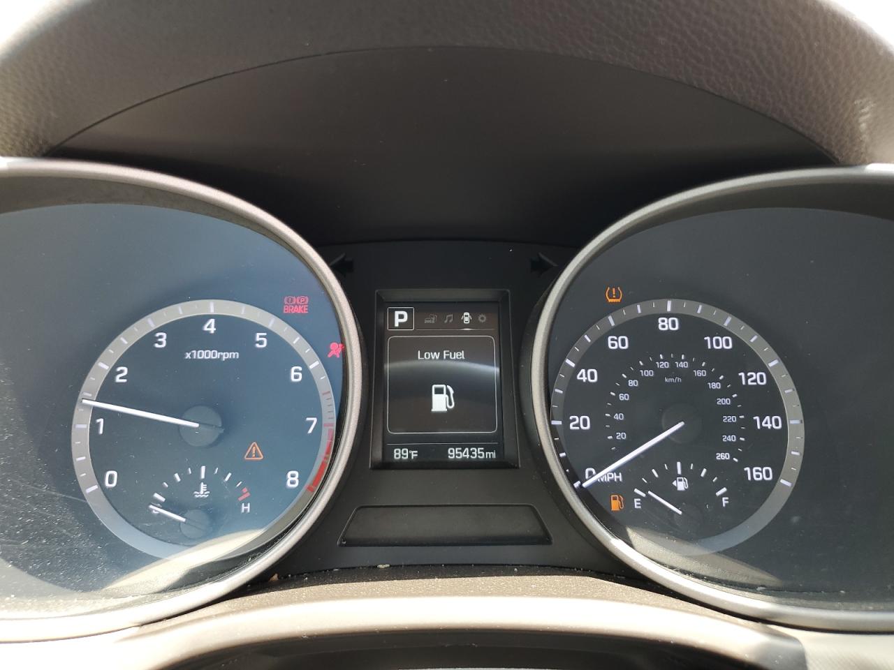 5NMZU3LB7HH043532 2017 Hyundai Santa Fe Sport