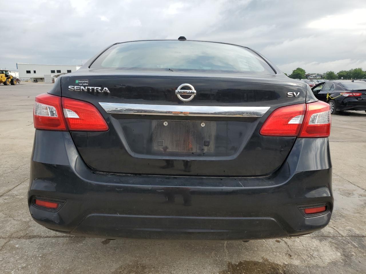 3N1AB7APXJL650223 2018 Nissan Sentra S