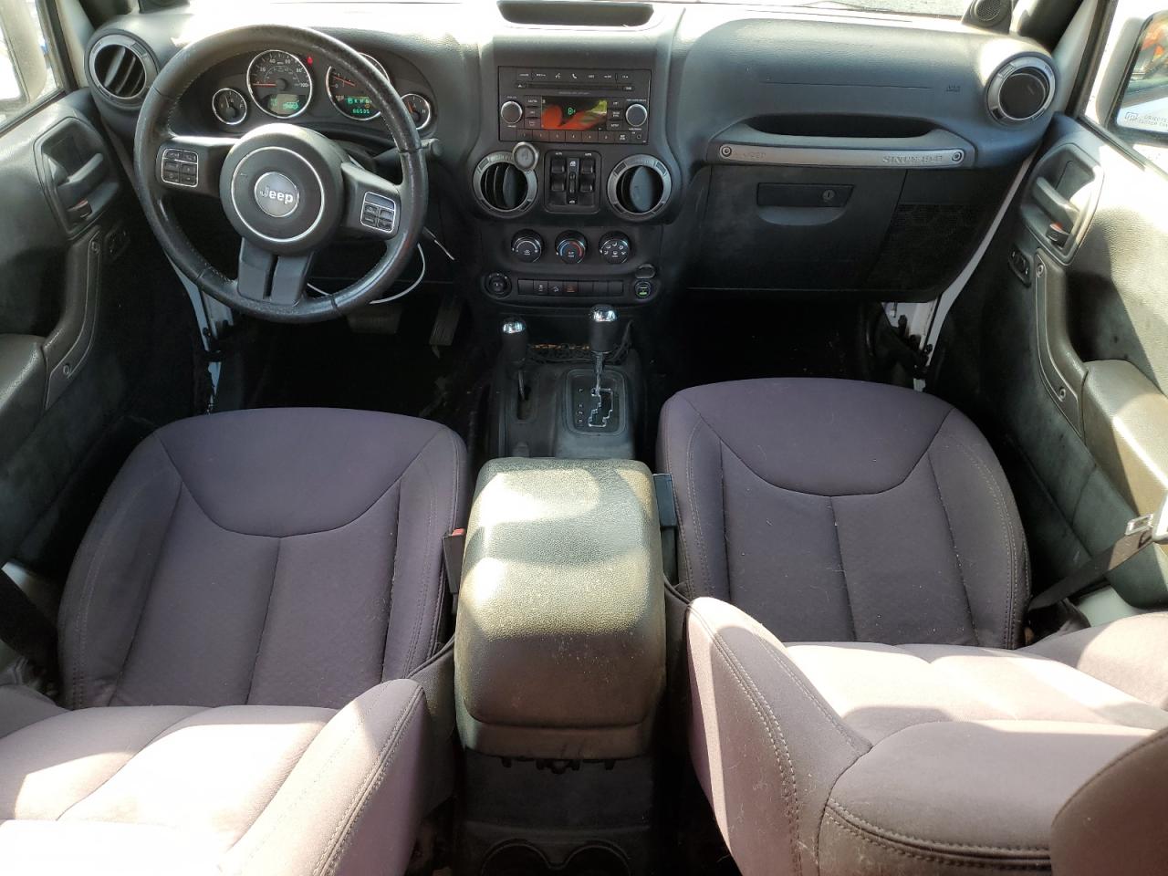 1C4BJWDG3DL660716 2013 Jeep Wrangler Unlimited Sport