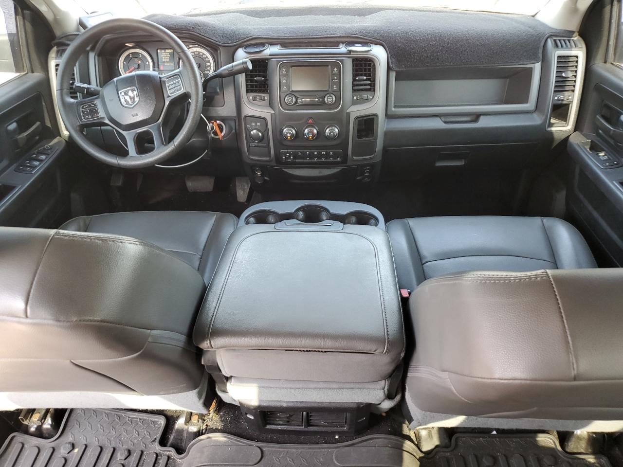 3C63RRGL8HG770324 2017 Ram 3500 St