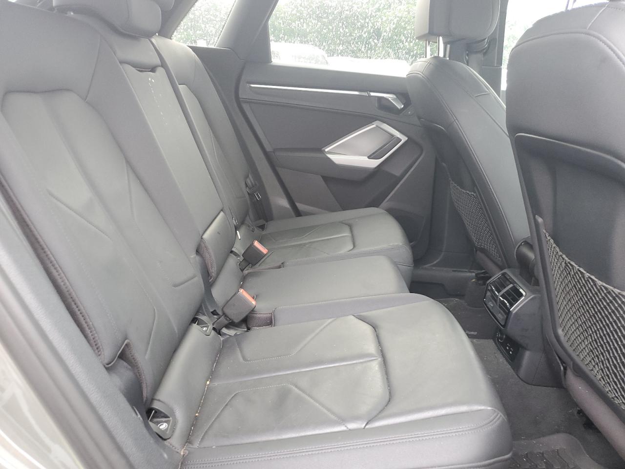 WA1AECF3XL1098665 2020 Audi Q3 Premium