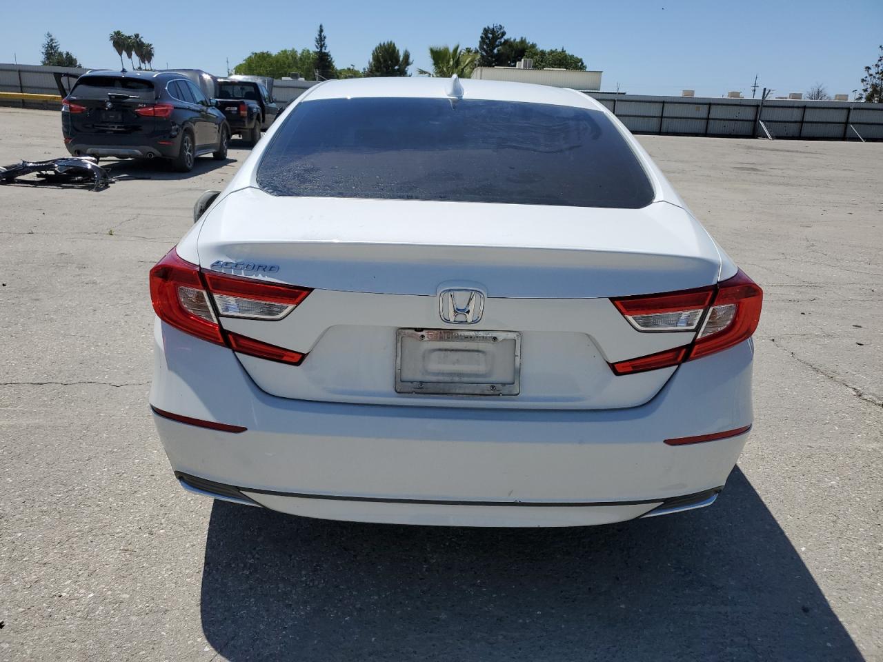 1HGCV1F15JA115937 2018 Honda Accord Lx