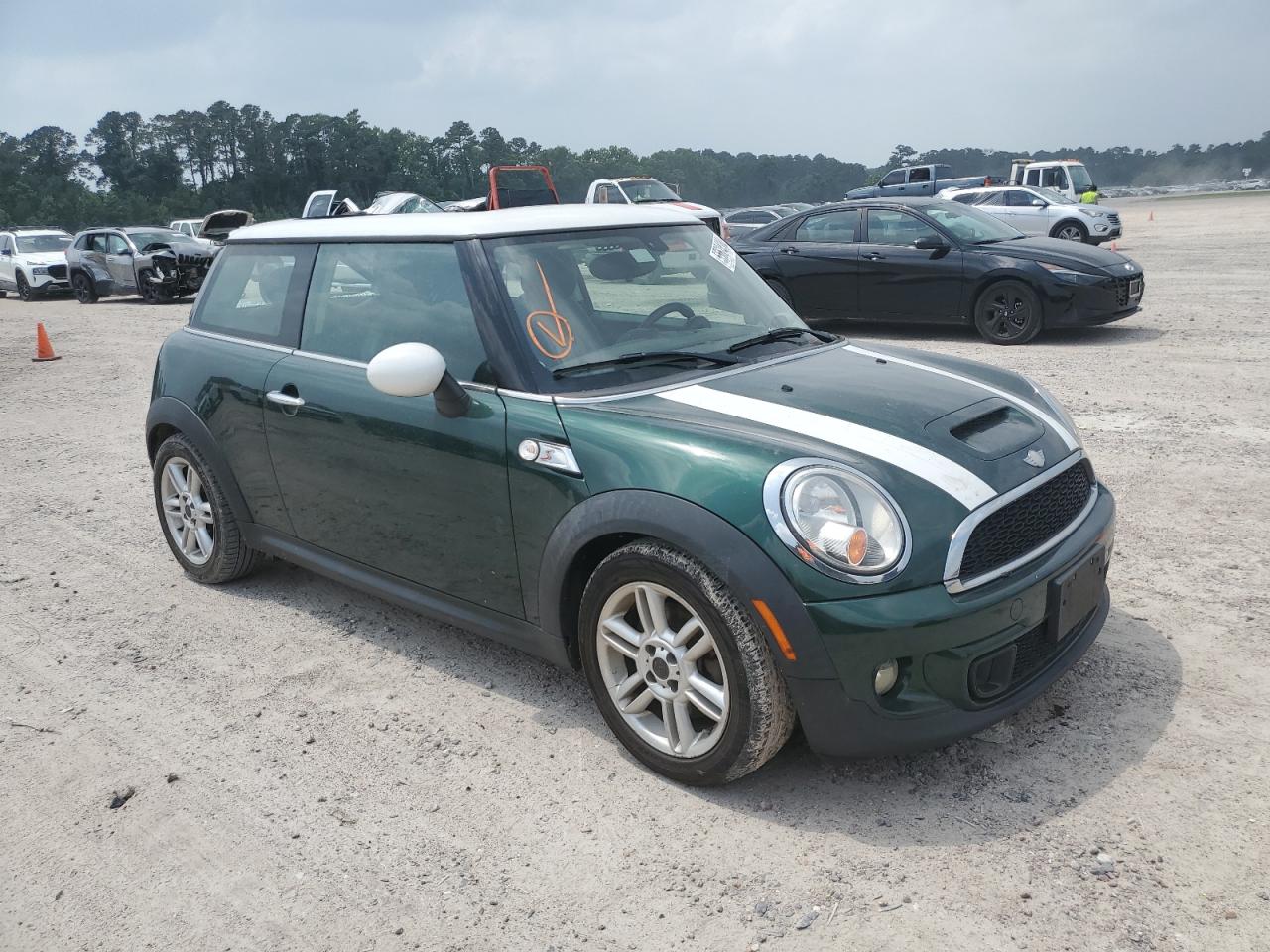 WMWSV3C59DT477241 2013 Mini Cooper S