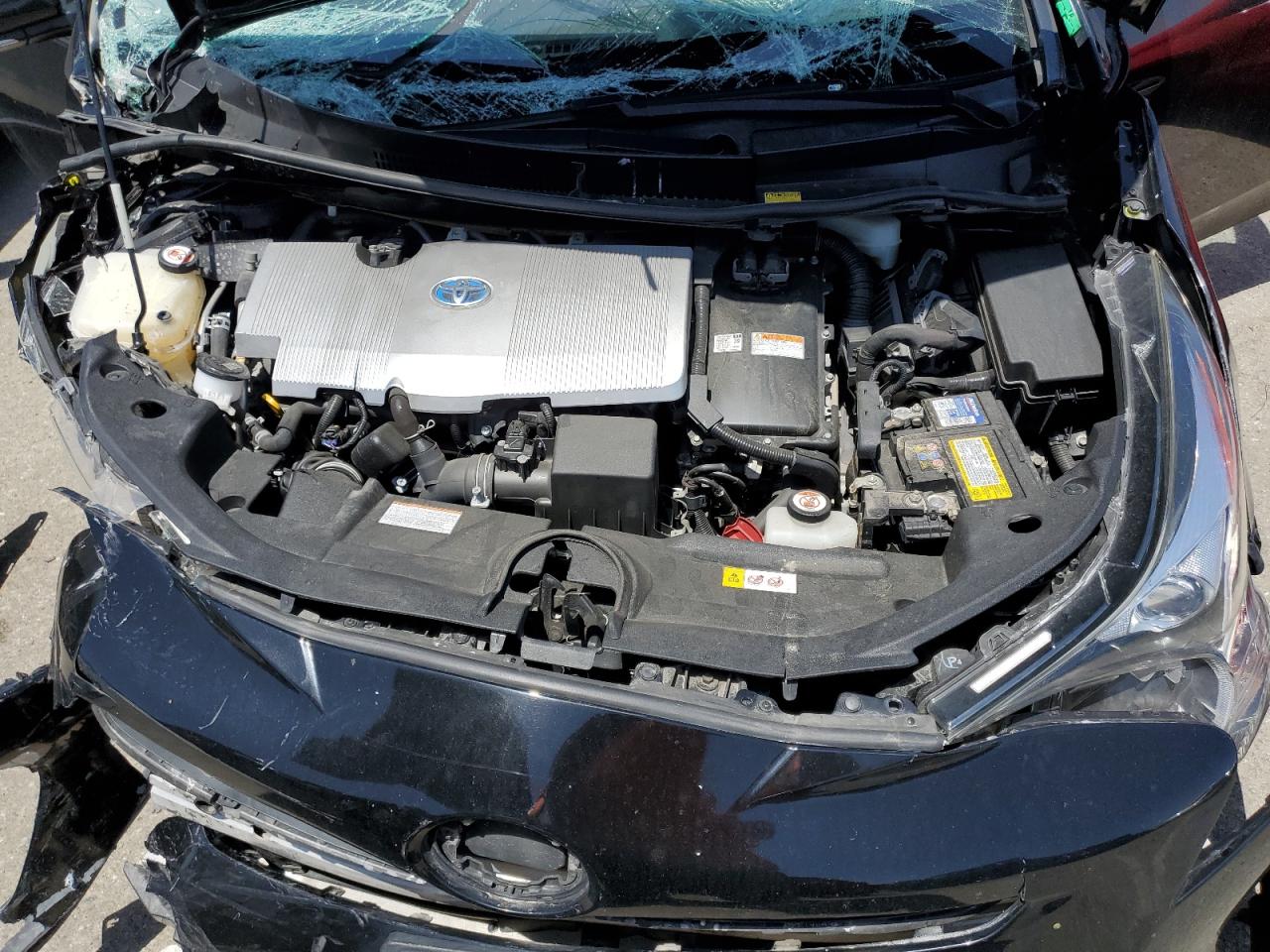 JTDKARFUXH3033957 2017 Toyota Prius