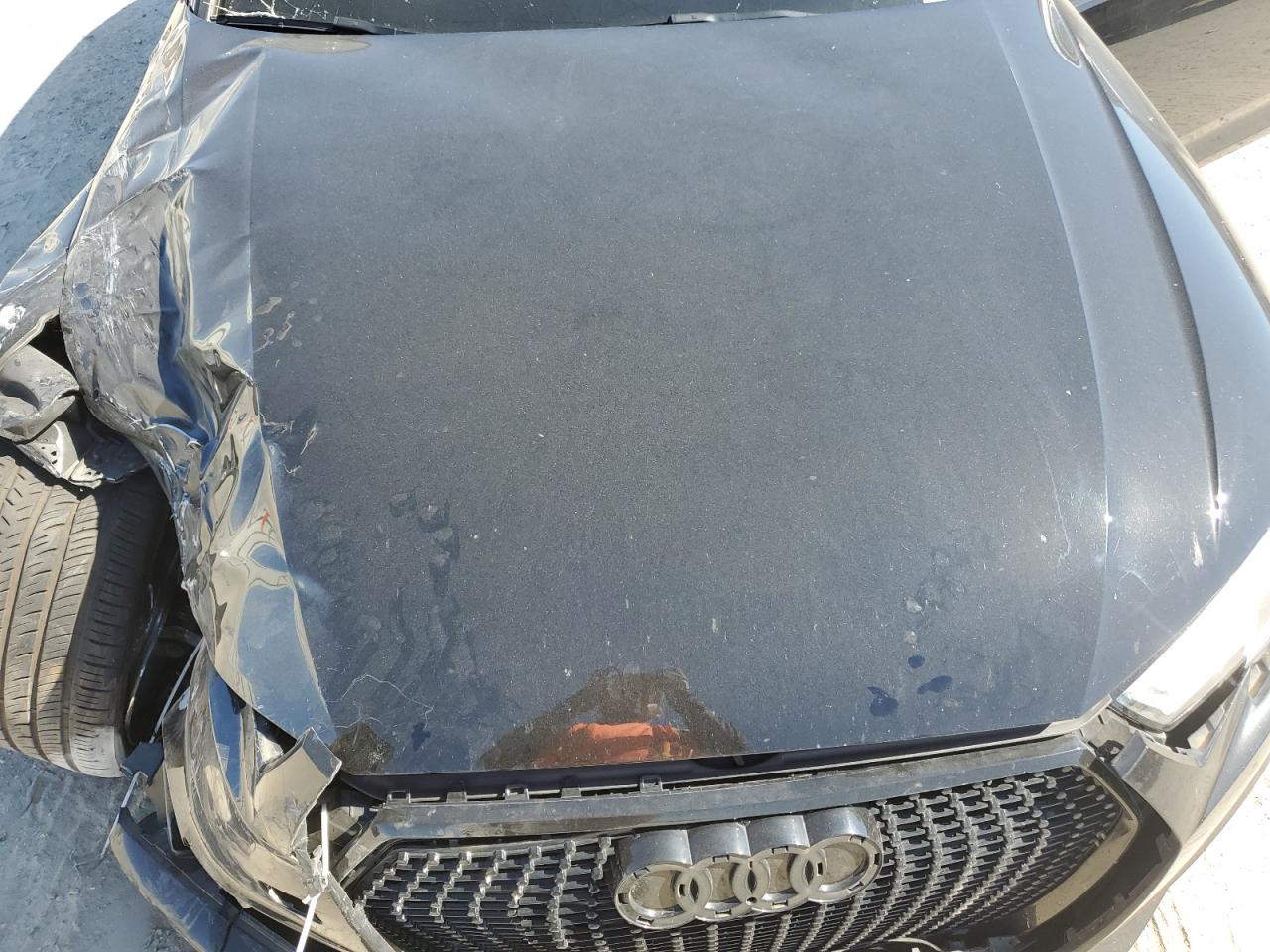 WAUB4AF48JA003184 2018 Audi S4 Premium Plus