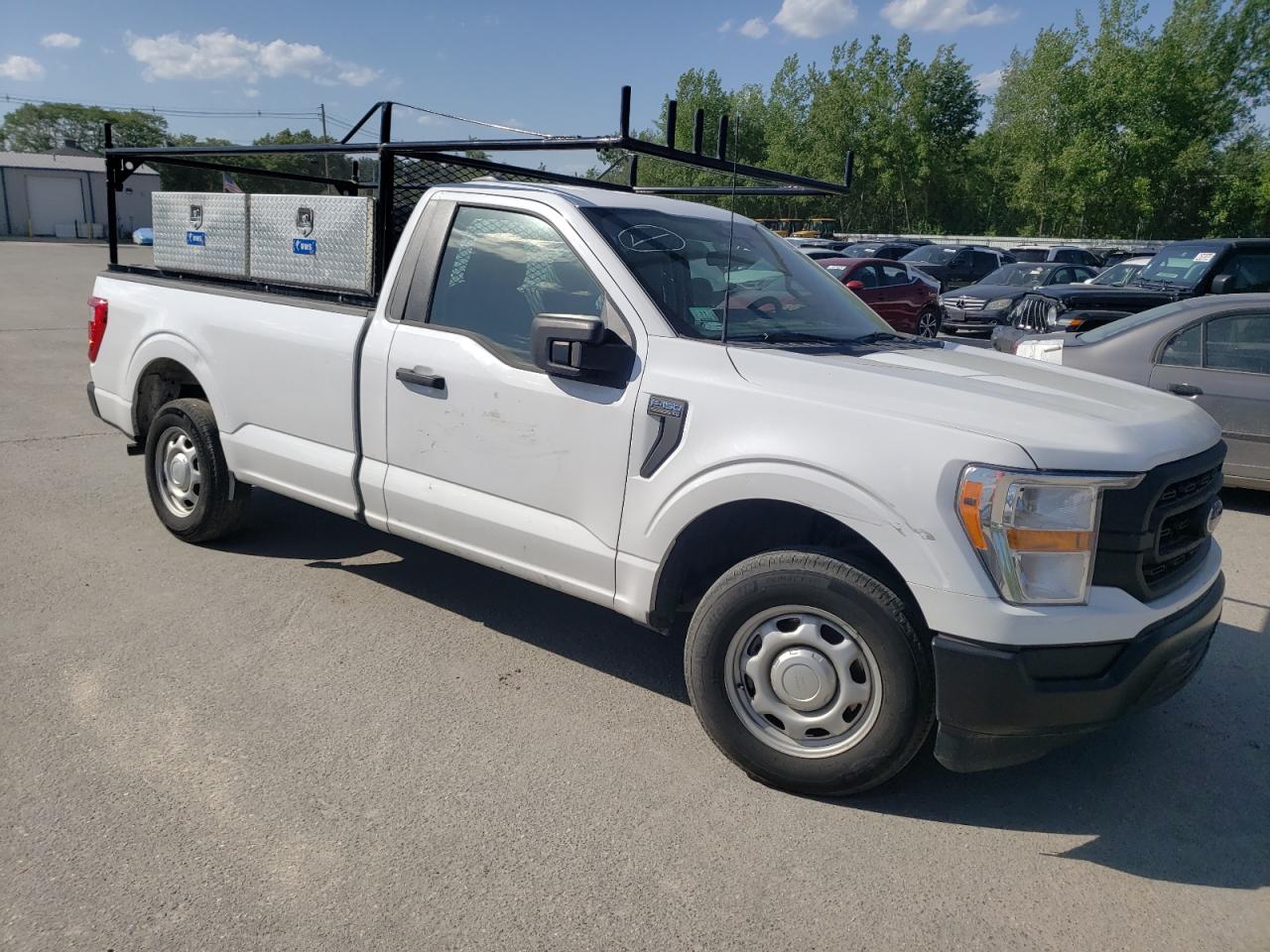 2022 Ford F150 vin: 1FTMF1CB8NKF1633