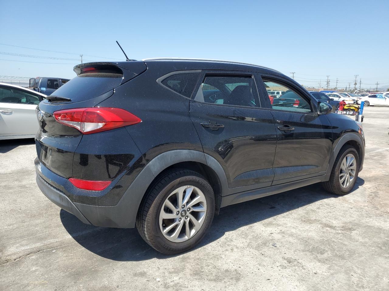 2016 Hyundai Tucson Limited vin: KM8J33A49GU062056