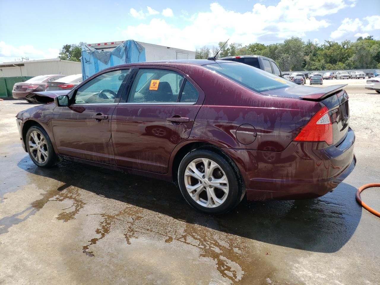 3FAHP0HG3CR303929 2012 Ford Fusion Se