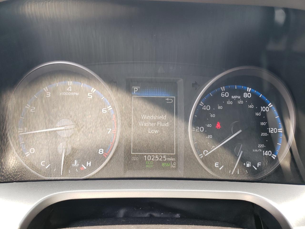 2T3WFREV3HW382646 2017 Toyota Rav4 Xle