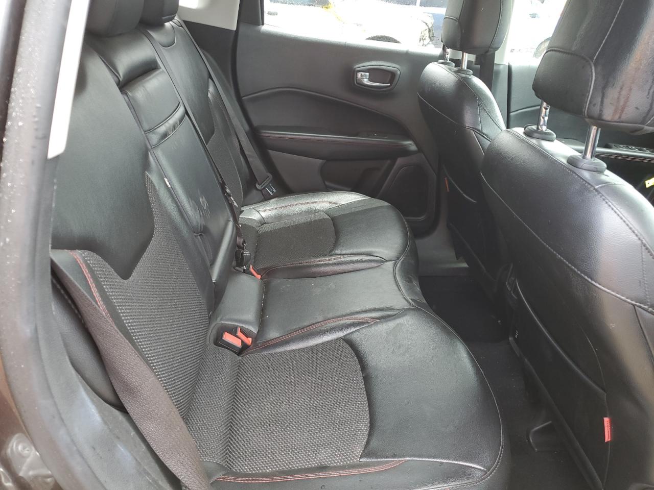 3C4NJDDB2KT618254 2019 Jeep Compass Trailhawk