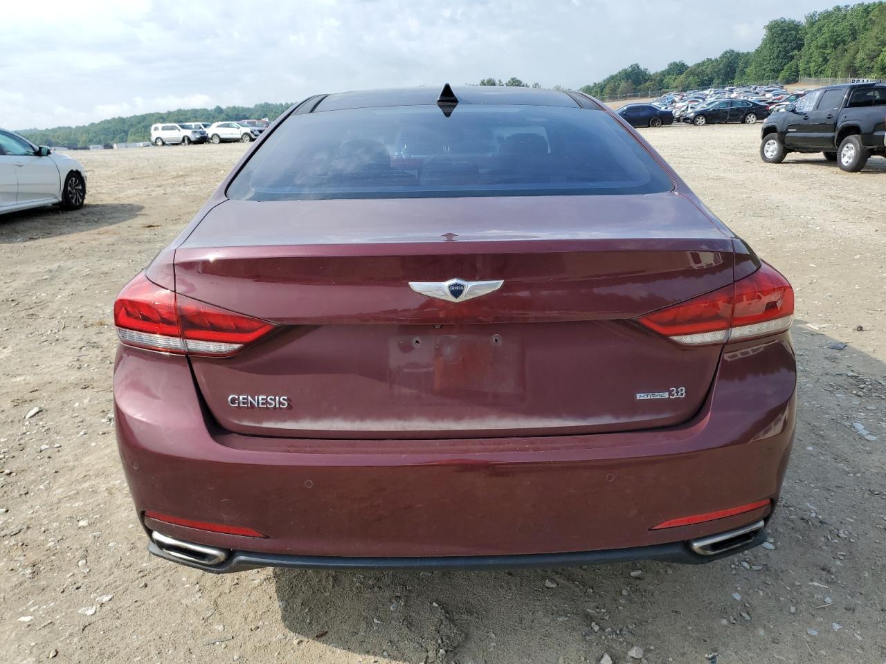 KMHGN4JE5FU061715 2015 Hyundai Genesis 3.8L