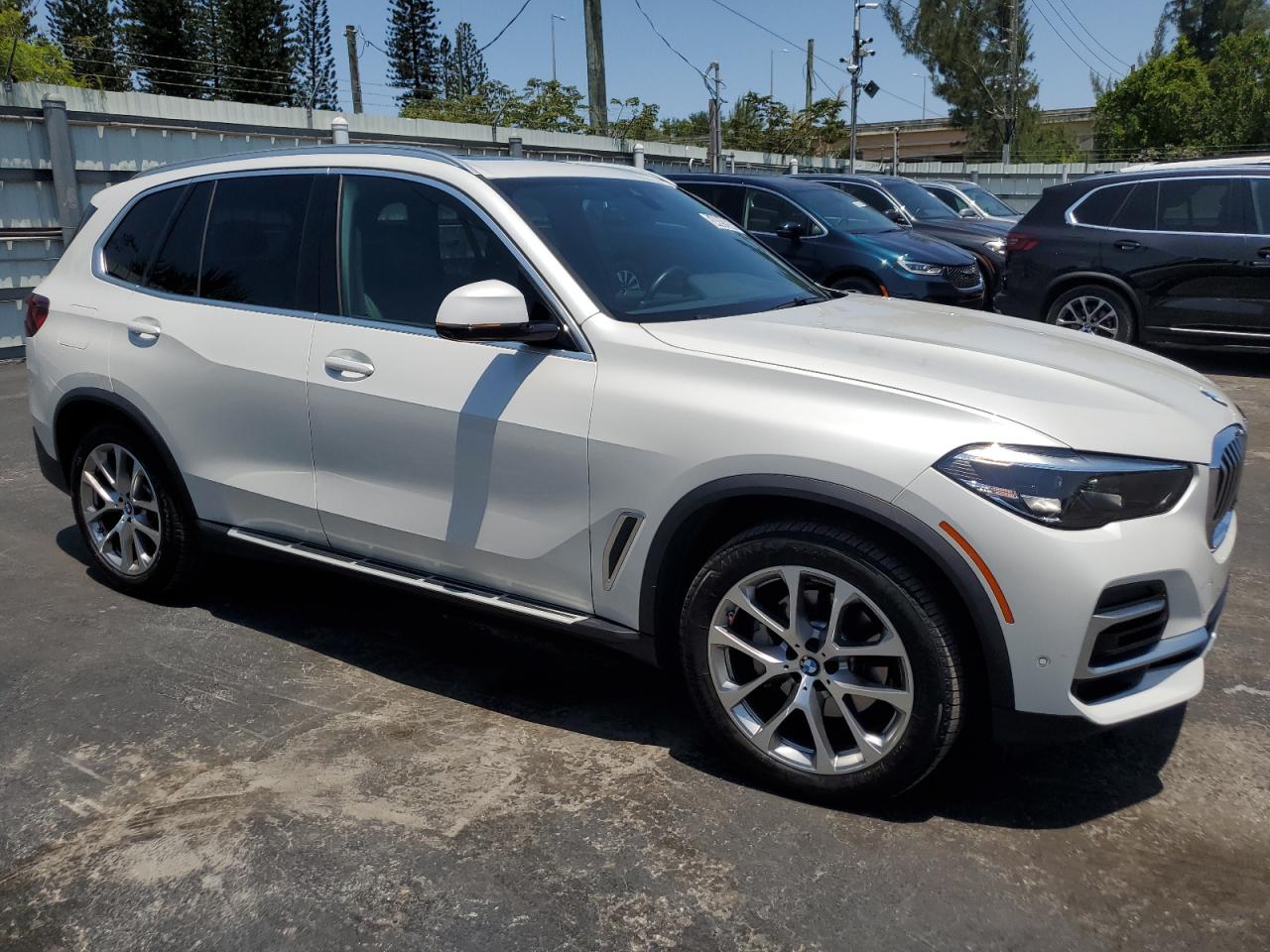 2023 BMW X5 xDrive40I vin: 5UXCR6C01P9P82718