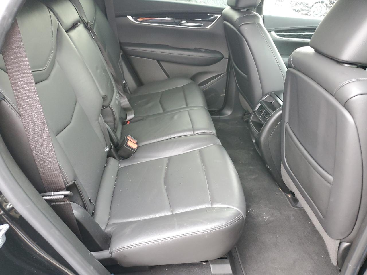 1GYKNCRS0LZ187217 2020 Cadillac Xt5 Premium Luxury