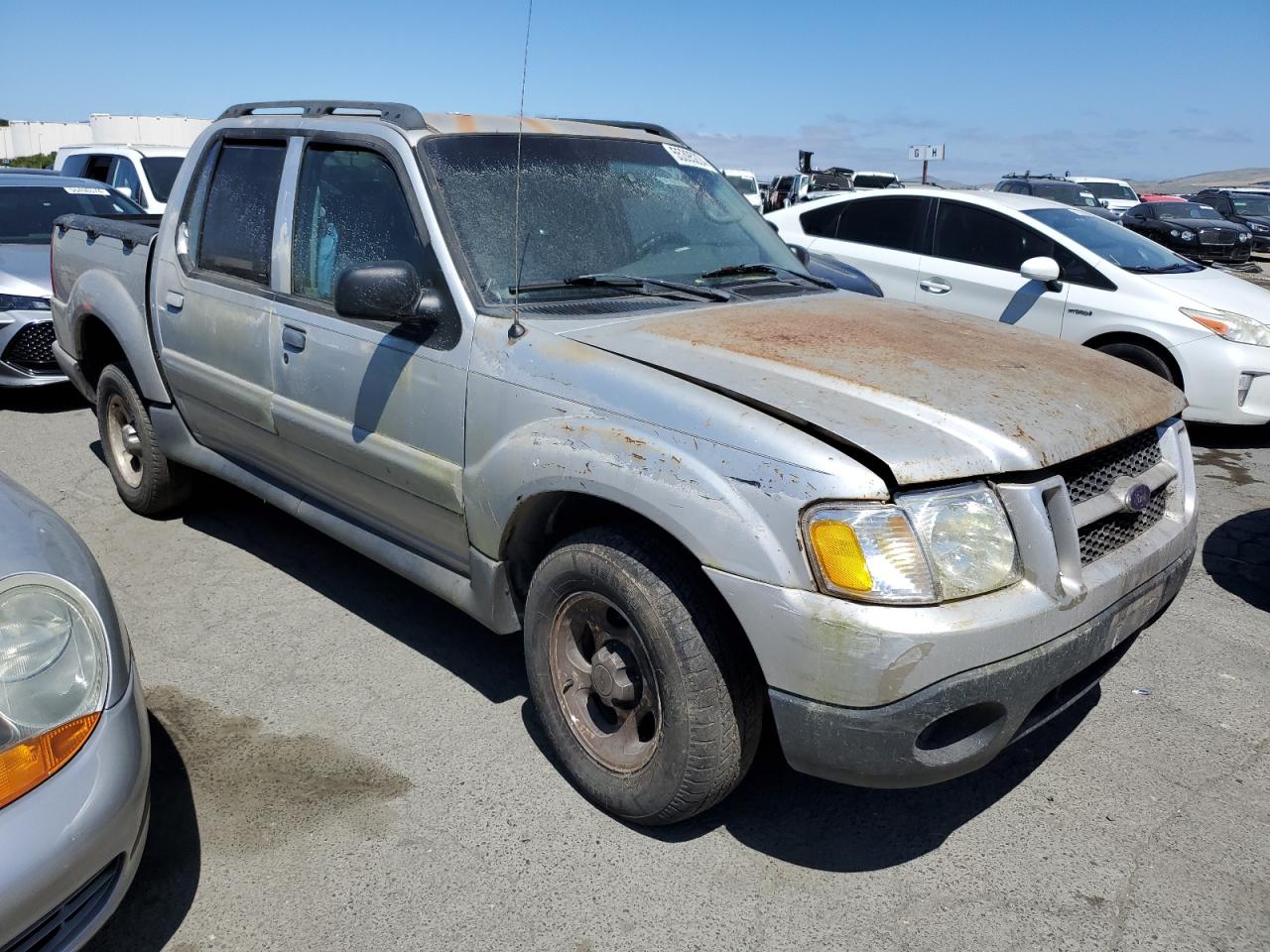 1FMDU77K34UA14717 2004 Ford Explorer Sport Trac