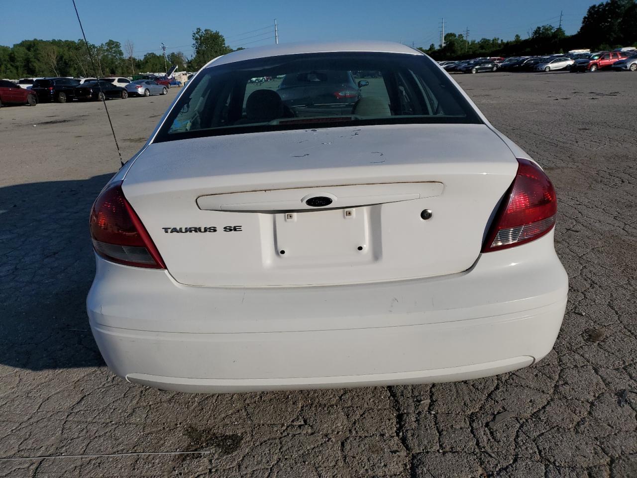 1FAFP53U25A145503 2005 Ford Taurus Se