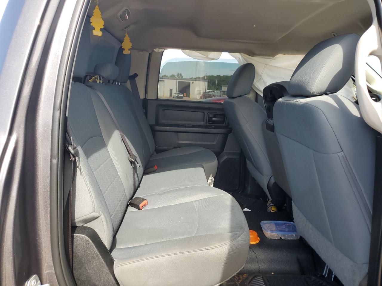 1C6RR7KTXHS611688 2017 Ram 1500 St