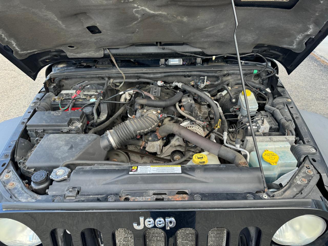 1J4BA6H16AL115072 2010 Jeep Wrangler Unlimited Rubicon