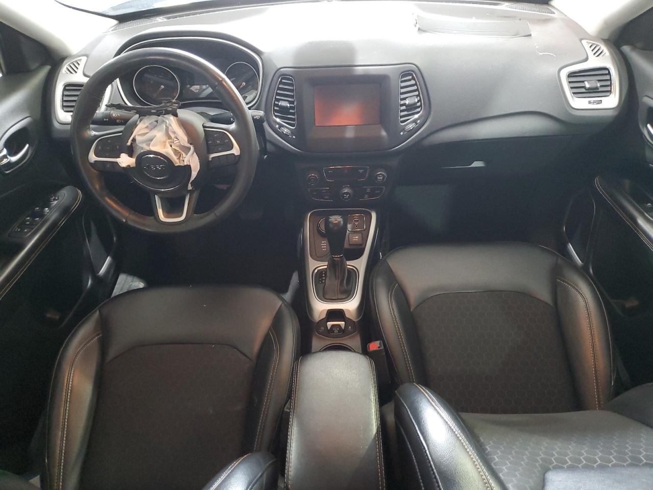 3C4NJDBB7KT662253 2019 Jeep Compass Latitude