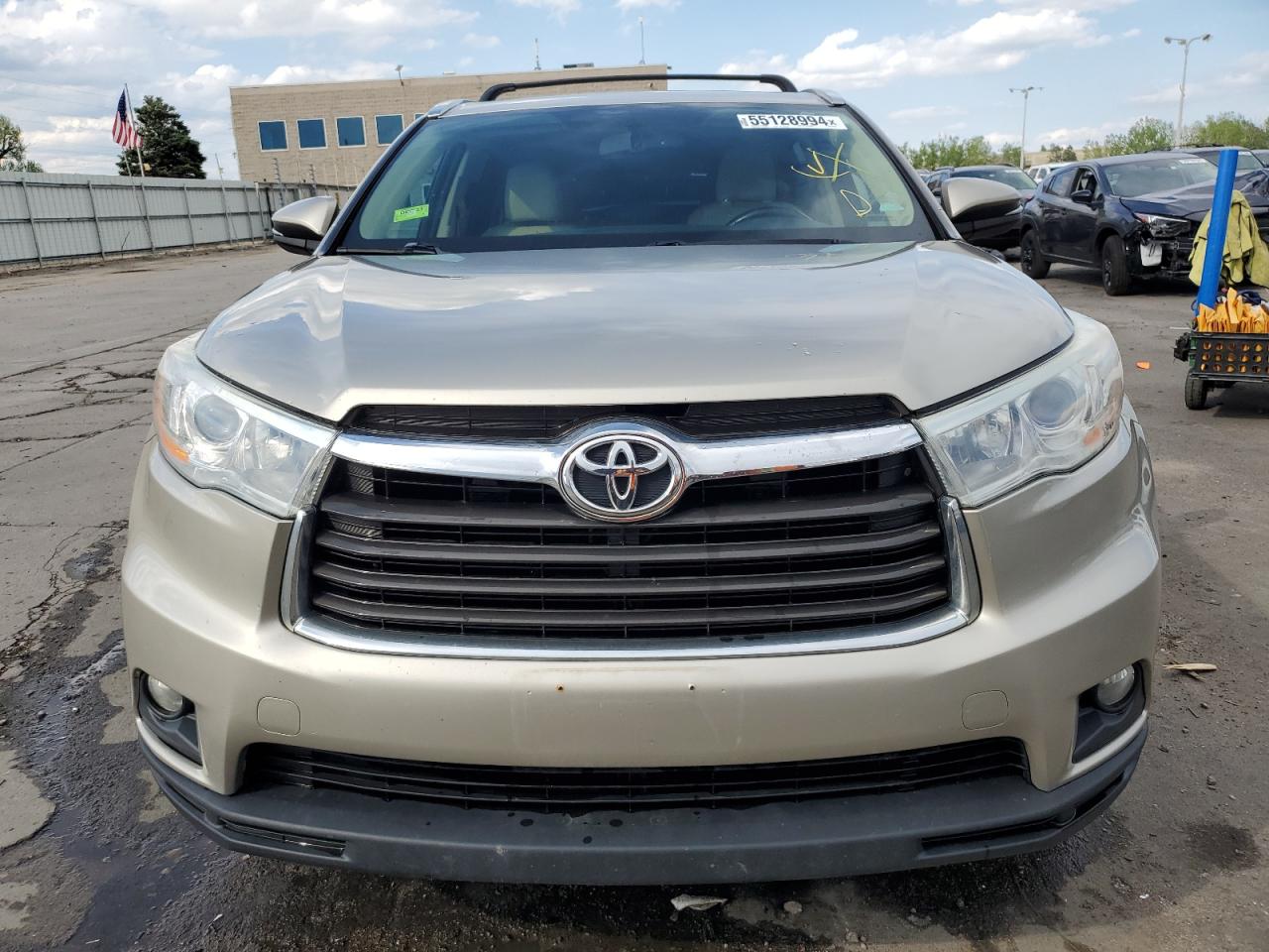 5TDJKRFH9ES018890 2014 Toyota Highlander Xle