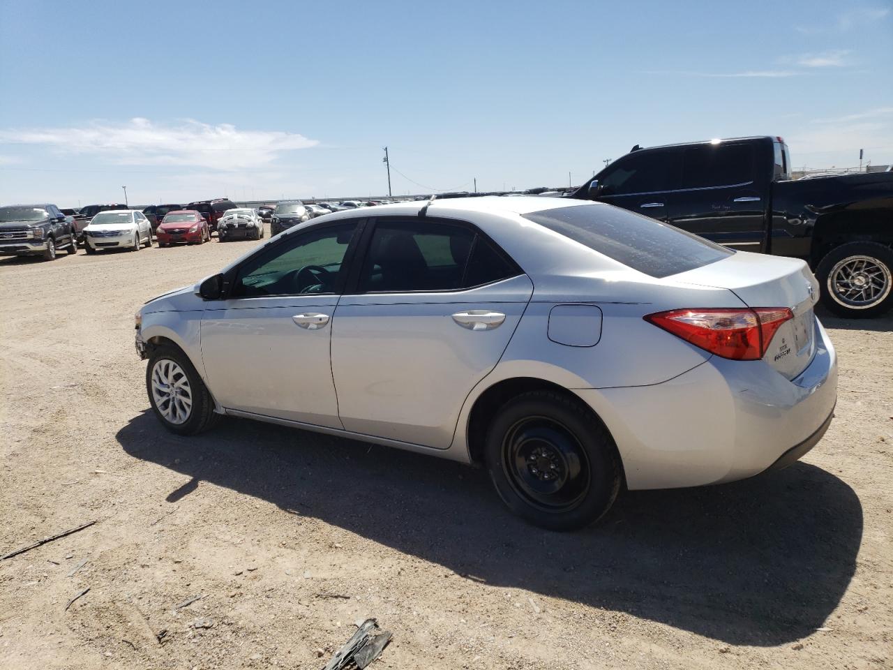 5YFBURHE6JP846996 2018 Toyota Corolla L