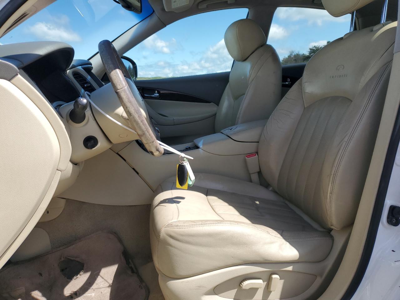 JN1AJ0HR1BM852098 2011 Infiniti Ex35 Base