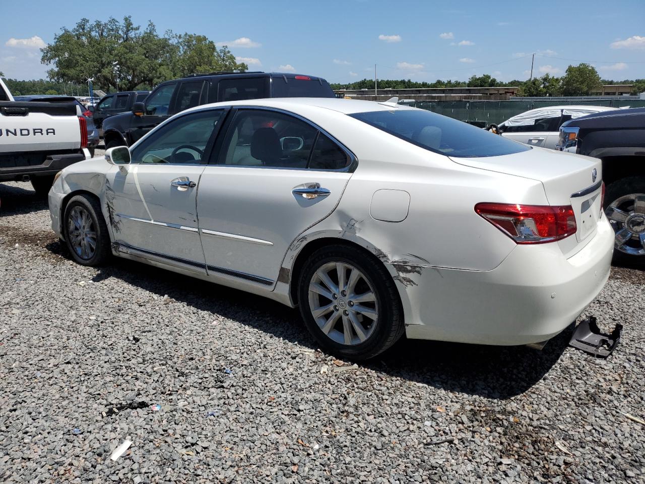 JTHBK1EG7B2443184 2011 Lexus Es 350