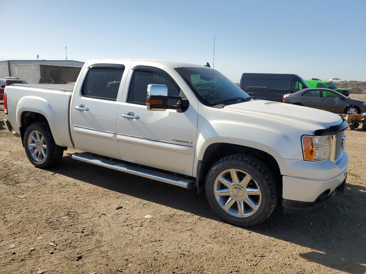 3GTP2XE22BG251077 2011 GMC Sierra K1500 Denali