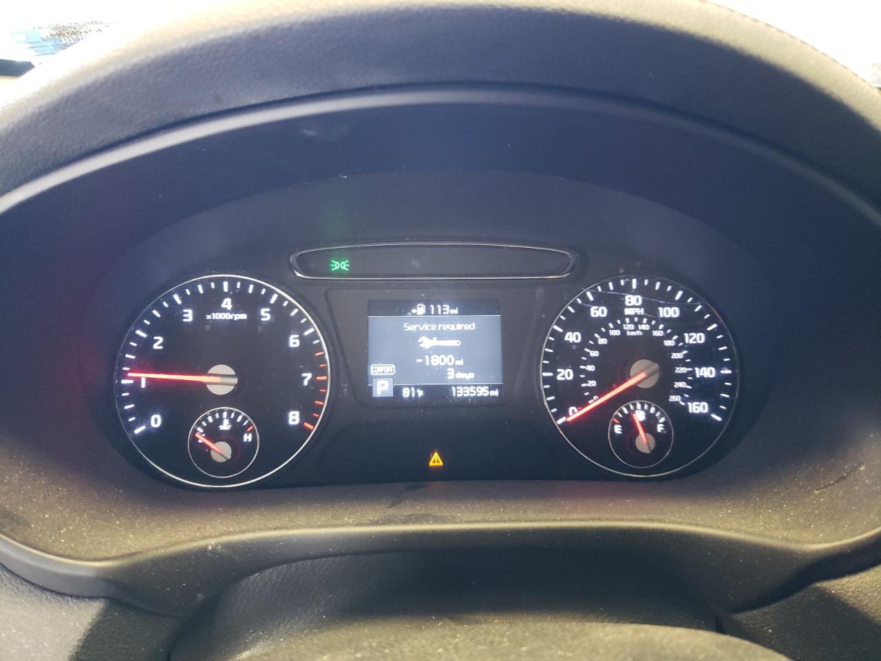 5XYPGDA58KG469913 2019 Kia Sorento Lx