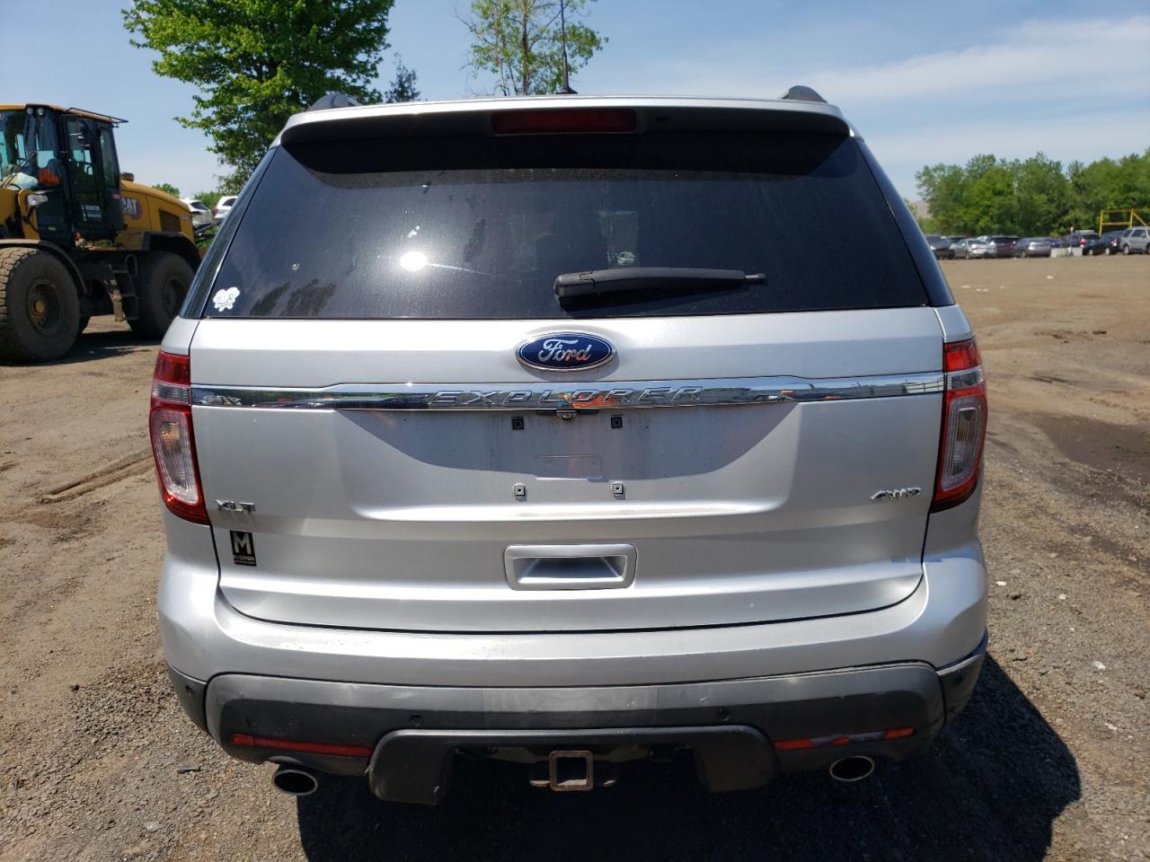 1FM5K8D81FGB05382 2015 Ford Explorer Xlt