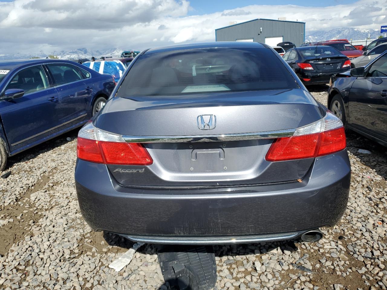 1HGCR2F37DA158580 2013 Honda Accord Lx